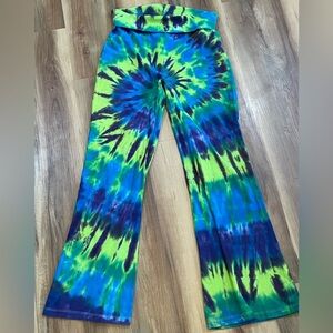 Tie-dye flare leg lounge pants, size XL